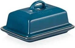 Le Creuset Stoneware European Butter Dish, Cerise -KitchenAid Shop 318YxaWygL. AC