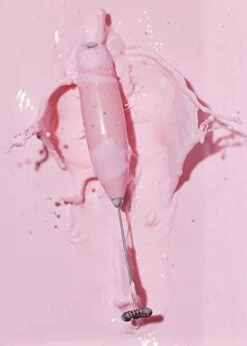 Mooth Operator Pink Handheld Electric Whisk, Milk Frother, Foam Maker For Protein, Coffee & More - Stainless Steel Stand Included -KitchenAid Shop 31LqzBiRHsL