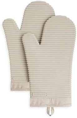 KitchenAid Ribbed Soft Silicone Oven Mitt Set, 7"x13", Milkshake 2 Count -KitchenAid Shop 31ZzJHXQ5UL. AC