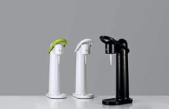 Sparkling Water And Soda Maker Seltzer Fizzy Drink Maker With 1L Re-usable BPA-free Carbonating Bottle（Without CO2 Cylinder） - Black -KitchenAid Shop 31jlkUcvEjL