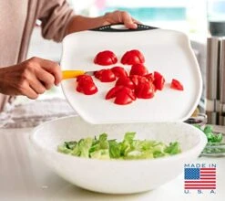 Chop & Scoop Cutting Board, 11 By 15 Inches, White With Black Handle -KitchenAid Shop 415qLY5cduL