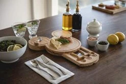 OSCANA Disney Mickey Mouse Head Shaped Cheese Board And Knife Set, Charcuterie Board Set, Wood Cutting Board With Cheese Knives, (Parawood) -KitchenAid Shop 417qDwPx4sL