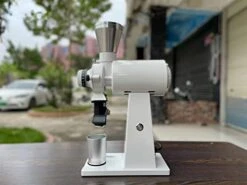 Titanium Alloy Flat Knife 90mm Grinder Hand Pour SOE Coffee Grinder Electric Commercial Tea Grinder 400W (Color : White, Size : EU_220V) -KitchenAid Shop 417t2AptYwL