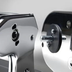 Marcato Arcato Atlas 180 Pasta, Made In Italy, Stainless Steel, 180-Millimeters Wide, Includes Machine With Cutter, Hand Crank, And Instructions -KitchenAid Shop 41CGM6iiQAL