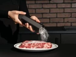 Mill Salt Grinder - Fast, Heavy-Duty Salt Mill With Unique Burr Grinder, Ten Grind Settings, Button-Enabled With Quick-release Cap -KitchenAid Shop 41DLa71qzQL