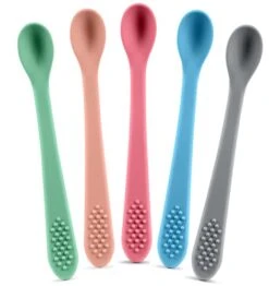 Best First Stage Baby Infant Spoons, 5-Pack, Soft Silicone Baby Spoons Training Spoon Gift Set For Infant 23 Best First Stage Baby Infant Spoons, 5-Pack, Soft Silicone Baby Spoons Training Spoon Gift Set For Infant -KitchenAid Shop 41FQKykBVlL
