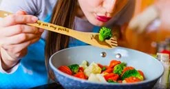 Rooster Wooden Cooking Spoons Set Of 5,Rooster Gift,Chicken Lovers Gifts,Rooster Kitchen Decor,Bamboo Cooking Spoons Farmhouse Housewarming Wedding Mom Cooking Mother's Day Gift Father's Day Gift -KitchenAid Shop 41GBcAIVWkL