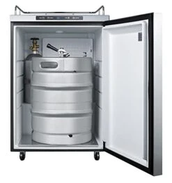 Summit Appliance SBC635MOSNKHH Freestanding Residential Outdoor Beer Dispenser With Auto Defrost, Digital Thermostat, Stainless Steel Wrapped Exterior And Professional Horizontal Handle -KitchenAid Shop 41GRtzZxFGL