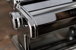 Marcato Arcato Atlas 180 Pasta, Made In Italy, Stainless Steel, 180-Millimeters Wide, Includes Machine With Cutter, Hand Crank, And Instructions -KitchenAid Shop 41M3dLFkclS