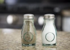 Salt & Pepper Shaker Set, 4 Oz, Green -KitchenAid Shop 41PyIGn4Z0L