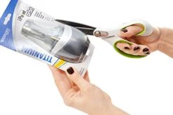 Westcott E-16445 00 9-Inch Heavy Duty Carbo Titanium Bent Scissor, 23,8 Cm -KitchenAid Shop 41hXVVFV8DL