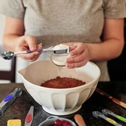 Magnetic Measuring Spoons Set, Stainless Steel Dual Sided Spoons Set Of 8, Stackable Teaspoon Tablespoon (Color, Rectangle) 12 Magnetic Measuring Spoons Set, Stainless Steel Dual Sided Spoons Set Of 8, Stackable Teaspoon Tablespoon (Color, Rectangle) -KitchenAid Shop 41mdllUXGvL