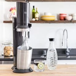 SodaStream Aqua Fizz Sparkling Water Machine (Black) With Co2 & Glass Carafes -KitchenAid Shop 41pJdUNjJ4L