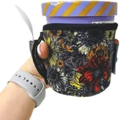 Ice Cream Cooler Sleeve - Neoprene Ice Cream Pint Holder With Handle And Pocket - Tear Resistant Cooler & Container - Machine Washable & Leak Proof Cup Cover For Yogurt & Frozen Desserts -KitchenAid Shop 41tWwPUrJSL. AC
