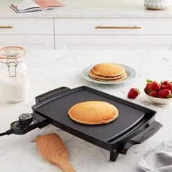 Presto 07211 Liddle Griddle -KitchenAid Shop 41yjsnkFKcL