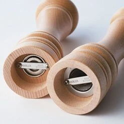 3-7/8-Inch Salt Mill, Beech Wood, Natural -KitchenAid Shop 510gejFqyhL