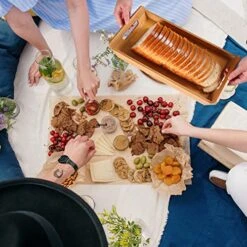 Bamboo Bread Slicer For Homemade Bread, Crumb Catcher, Collapsible And Compact Bread Cutter With 3 Sizes Cutting Guide -KitchenAid Shop 515gmIIw0QL