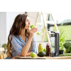 Transform Your Tap Water With Carbonated Water Soda Maker - Includes CO2 Canister And 2 Bottles -KitchenAid Shop 516teLtVvdL