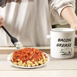 Bacon Grease Container With Strainer Rustic Farmhouse Ceramic Bacon Fat Container Bacon Grease Keeper With Food-Grade Silicone Spatula For Mom -KitchenAid Shop 51B1oX0vcTL