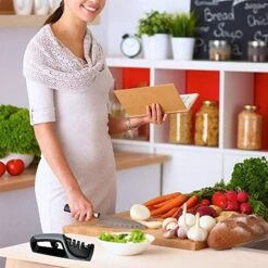 Kitchen Knife Sharpener - 2020 Upgraded 4-Stage Knife Sharpener And Scissor Sharpener,With Spork Spoon -KitchenAid Shop 51EyiSceLqL