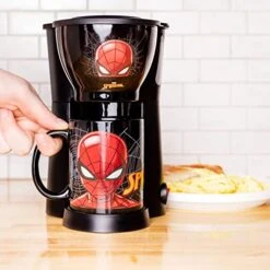 Spider-Man Single Cup Coffee Maker With Mug- Cup A Joe With Spidey -KitchenAid Shop 51PiJvLNjrL