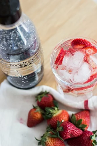 SodaStream Sparkling Water Machines Bottles 1 Twin Pack, 2 X 1 Litre, Black 6 SodaStream Sparkling Water Machines Bottles 1 Twin Pack, 2 X 1 Litre, Black - Image 4