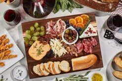 , Large Walnut/Cherry/Maple Wood Cutting Board For Kitchen, Charcuterie Wooden Board, Sorting Compartment, Reversible 17x13x1.1 In (Gift Box Included) -KitchenAid Shop 51RBydIWrhL