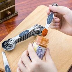 Measuring Spoons 18/8 Stainless Steel Measuring Spoons Set Of 7 Piece With 1 Leveler Dry And Liquid Ingredients (Dual Sided) -KitchenAid Shop 51V4NKoaN3L