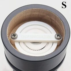 4 Inch Capstan Salt Mill-Ebony -KitchenAid Shop 51Vmk6MaCqL