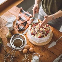 Fine Mesh Strainer Set Of 3, Stainless Steel Sieve Fine Mesh, Food Strainer Wire Sieve Sifters With Handle For Baking, Sifting Flour / Juice / Quinoa / Pasta, Stackable & Dishwasher Safe -KitchenAid Shop 51cpM0K4m9L