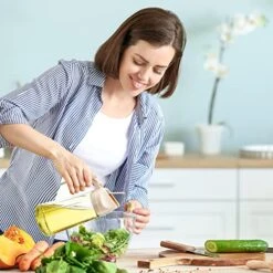 3 Pcs Auto Flip Olive Oil Dispenser Bottle 20oz Oil Container Vinegar Dispenser Leakproof Condiment Container For Kitchen Cooking, Non-drip Spout, 3 Colors -KitchenAid Shop 51lsfKJgVsL