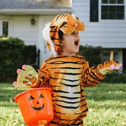 Ween Week Sale! - Orange Pumpkin Treat Halloween Bucket With Handle - Trick Or Treat Bucket - Candy Bucket For Kids 12 Ween Week Sale! - Orange Pumpkin Treat Halloween Bucket With Handle - Trick Or Treat Bucket - Candy Bucket For Kids -KitchenAid Shop 51qLRLctj8L