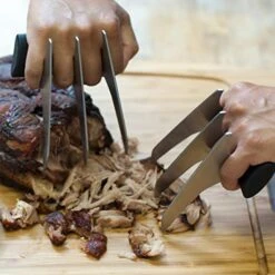 1132 Slash & Serve BBQ Meat Pulled Pork Shredder Claws / Set Of Two Barbecue Tools -KitchenAid Shop 51wyDIU8FUL
