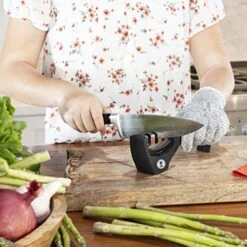 Knife Sharpeners For Steel And Ceramic Kitchen Knives - Manual Handheld System To Safely Sharpen And Hone Your Knife - Includes Cut Resistant Glove And Blade Cloth (Black) -KitchenAid Shop 51yVpDQspHL