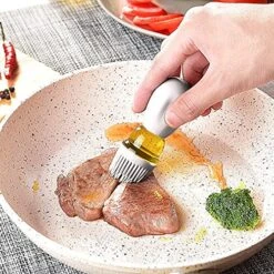 Glass Olive Oil Dispenser Bottle And Brush 2 In 1,Silicone Dropper Measuring Oil Dispenser Bottle For Kitchen Cooking, Baking, Barbecue(Brown,200ml) -KitchenAid Shop 615ubRwP6NL