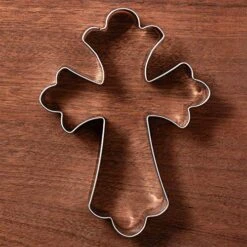 Large Fancy Cross Cookie Cutter Christian Baptism Fondant Biscuit Cutter - 3.3 X 4.4 Inches - Stainless Steel -KitchenAid Shop 61RPDvpqv5L