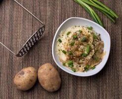 High Quality Stainless Steel Potato Masher With Broad And Ergonomic Horizontal Handle – Fine-grid Mashing Plate For Smooth Mashed Potatoes, Vegetables And Fruits -KitchenAid Shop 61tIHBxwdcL